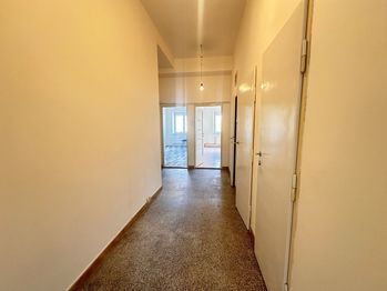 Pronájem bytu 2+1 v osobním vlastnictví 71 m², Praha 4 - Nusle