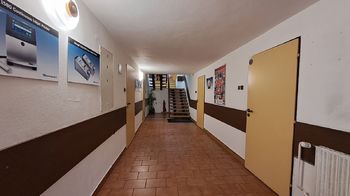 Prodej nájemního domu 566 m², Praha 8 - Březiněves