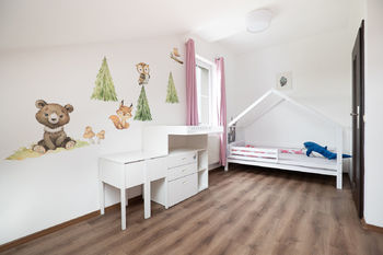 Dětský pokoj 2 - Prodej domu 127 m², Nelahozeves