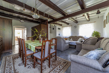 obývací pokoj s jídelnou přízemí - Prodej chaty / chalupy 122 m², Velké Losiny