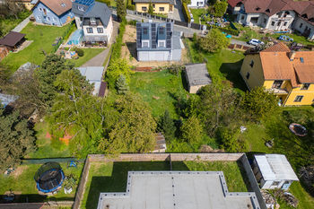 Prodej pozemku 730 m², Praha 9 - Újezd nad Lesy