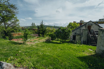 Prodej pozemku 1337 m², Brno