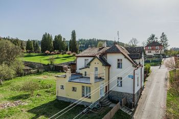 Prodej domu 170 m², Bečov nad Teplou