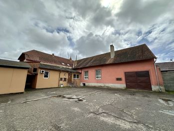 Prodej domu 456 m², Jemnice