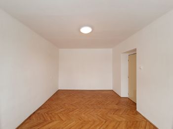 Pokoj 3 - Pronájem bytu 3+1 v osobním vlastnictví, Sedlec-Prčice
