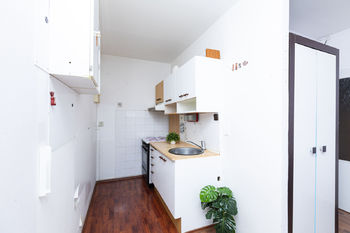 Kuchyňský kout - Pronájem bytu 2+kk v družstevním vlastnictví 40 m², Štětí