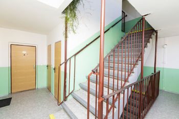 Vstup do bytu - Pronájem bytu 2+kk v družstevním vlastnictví 40 m², Štětí