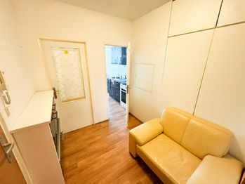 Prodej bytu 3+1 v družstevním vlastnictví 73 m², Praha 5 - Stodůlky