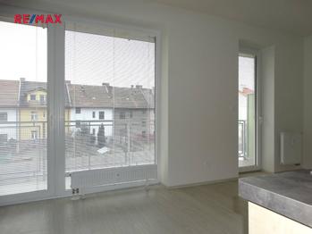 Pronájem bytu 1+kk v osobním vlastnictví 33 m², Pardubice