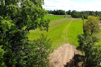 přístup od západu ... - Prodej pozemku 1100 m², Kyjov