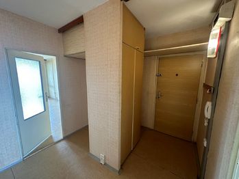 Prodej bytu 4+1 v osobním vlastnictví 87 m², Praha 9 - Letňany