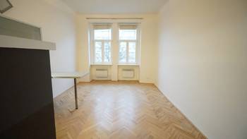 Pronájem bytu 2+kk v osobním vlastnictví 45 m², Praha 2 - Nusle