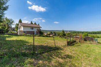 Prodej pozemku 416 m², Mníšek pod Brdy