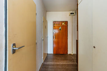 Prodej bytu 2+kk v osobním vlastnictví 43 m², Praha 8 - Kobylisy
