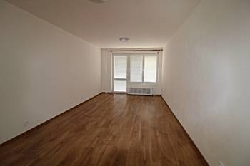 obývací pokoj - Pronájem bytu 3+1 v družstevním vlastnictví 72 m², České Budějovice