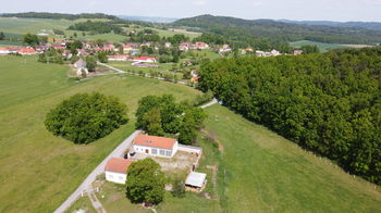 Prodej jiných prostor 460 m², Hracholusky