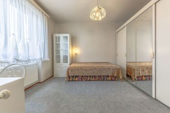 Prodej bytu 3+1 v osobním vlastnictví 75 m², Praha 10 - Hostivař