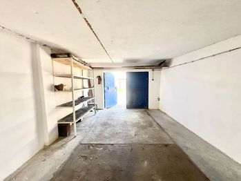 Prodej garáže 21 m², Jirkov