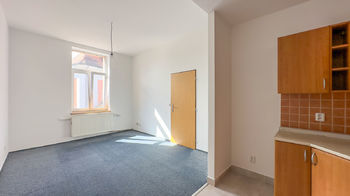 Prodej bytu 1+1 v osobním vlastnictví 53 m², Červený Kostelec