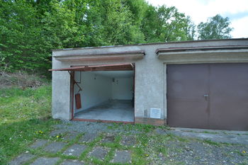 Pronájem garáže 26 m², Hronov
