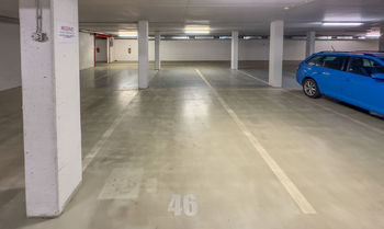 Prodej garážového stání 13 m², Hradec Králové
