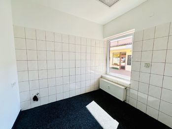 Pronájem obchodních prostor 55 m², Kyjov