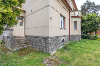 Prodej domu 345 m², Krušovice