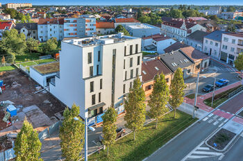 Prodej bytu 2+kk v osobním vlastnictví 54 m², Hradec Králové