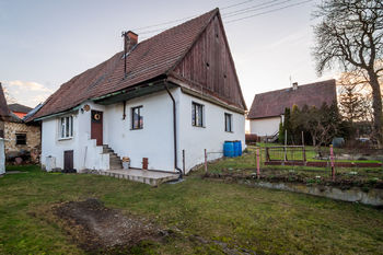 roubenka pohled ze dvora - Prodej chaty / chalupy 170 m², Pavlíkov 