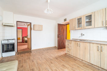 kuchyň zděný dům - Prodej chaty / chalupy 170 m², Pavlíkov