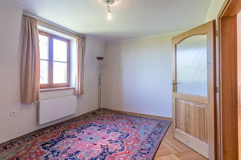 2.NP_Pokoj pro hosty - Prodej domu 410 m², Vestec