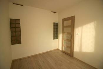 druhý pokoj - Pronájem bytu 3+1 v osobním vlastnictví 51 m², České Budějovice