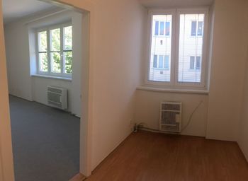 Pronájem bytu 1+1 v osobním vlastnictví 42 m², Znojmo