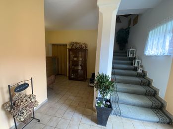 Prodej domu 379 m², Nebanice