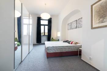 Pronájem bytu 4+kk v osobním vlastnictví 90 m², Praha 7 - Holešovice