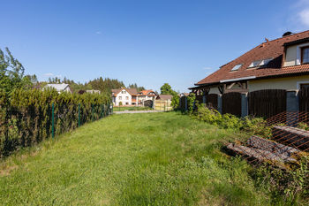 Prodej pozemku 3902 m², Karlovy Vary