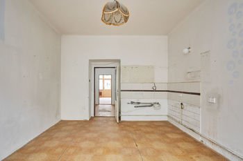 Prodej bytu 2+kk v osobním vlastnictví 62 m², Praha 4 - Nusle