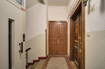 Prodej bytu 2+kk v osobním vlastnictví 62 m², Praha 4 - Nusle
