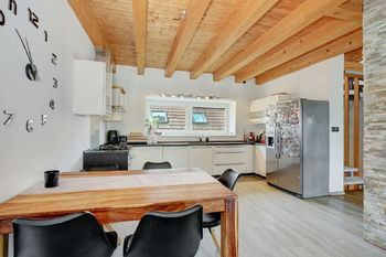kuchyně - Prodej domu 191 m², Sokolnice