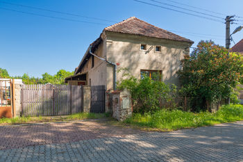 Prodej domu 95 m², Kněževes