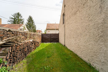 Prodej domu 86 m², Záboří nad Labem
