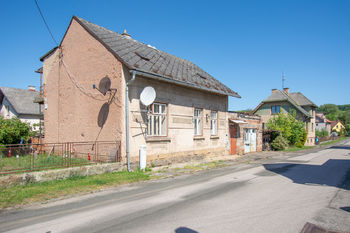 Prodej domu 136 m², Ostroměř