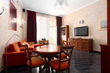 Prodej bytu 3+kk v osobním vlastnictví 100 m², Karlovy Vary