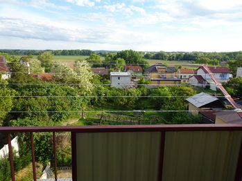 Prodej bytu 3+1 v osobním vlastnictví 74 m², Hodonice