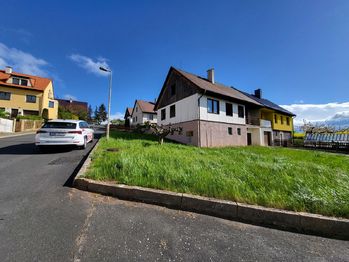 Prodej domu 250 m², Lubenec