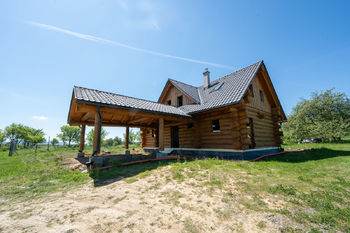 Prodej domu 180 m², Lačnov