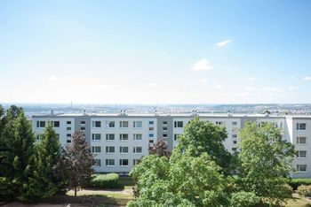 Panoramatický výhled na Prahu - Prodej bytu 3+1 v osobním vlastnictví 79 m², Praha 8 - Kobylisy