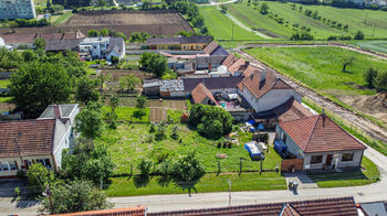 Prodej pozemku 600 m², Domanín
