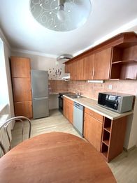 kuchyně - Pronájem bytu 1+1 v osobním vlastnictví 38 m², Plzeň