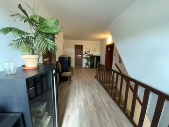 Prodej domu 298 m², Stanovice